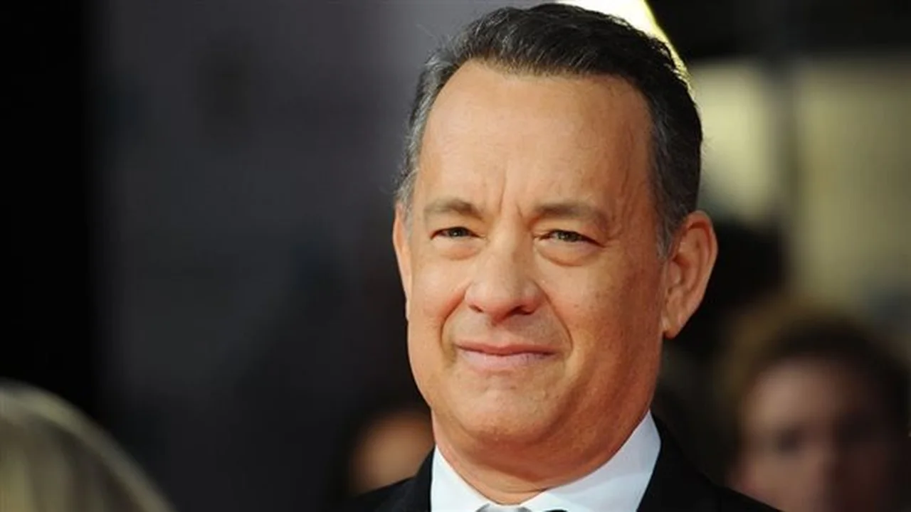 وثائقي مثير.. “World War II With Tom Hanks” يعيد إحياء أحداث الحرب العالمية الثانية